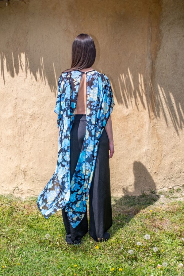 LONG CAPE “FLORA” - Image 2