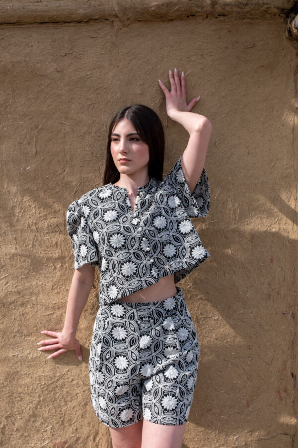 . BRODERIE SHORTS “OLIVIA” - Image 4